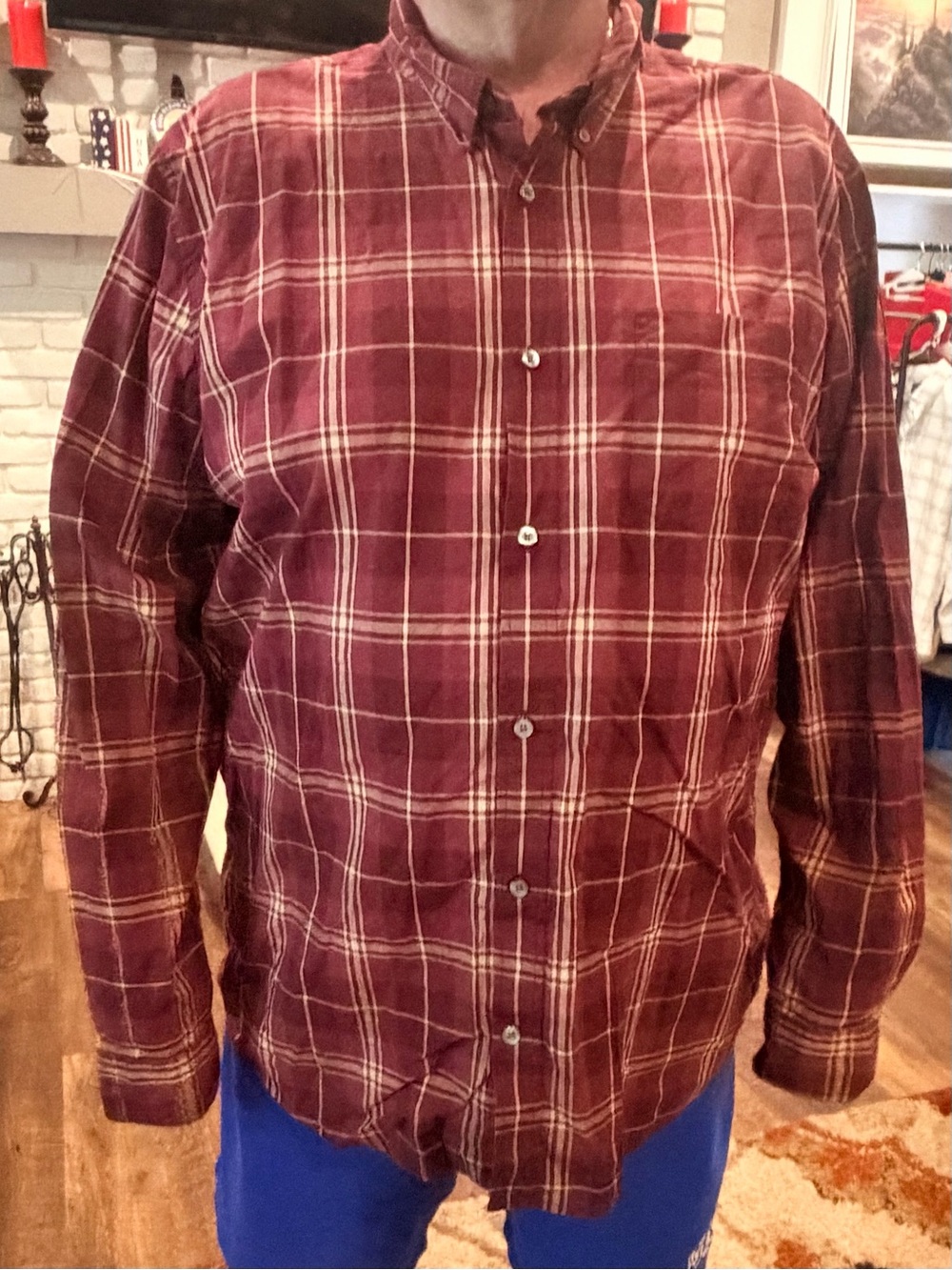 GAP Men's Burgundy Plaid Stretch Button-Front Shirt